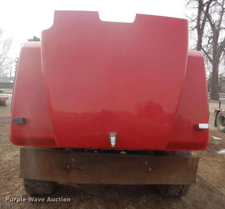 image for item GW9488 1991 Mack RD690S truck cab and chassis