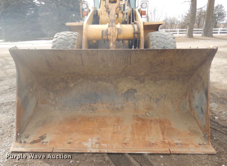 image for item GW9490 1996 John Deere 644G wheel loader