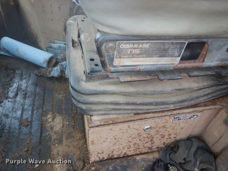 image for item GW9490 1996 John Deere 644G wheel loader