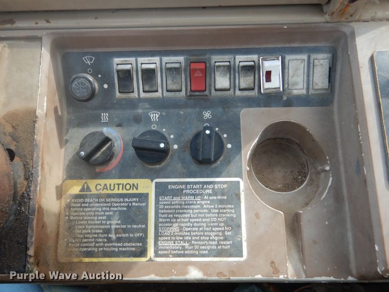 image for item GW9490 1996 John Deere 644G wheel loader