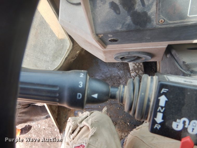 image for item GW9490 1996 John Deere 644G wheel loader