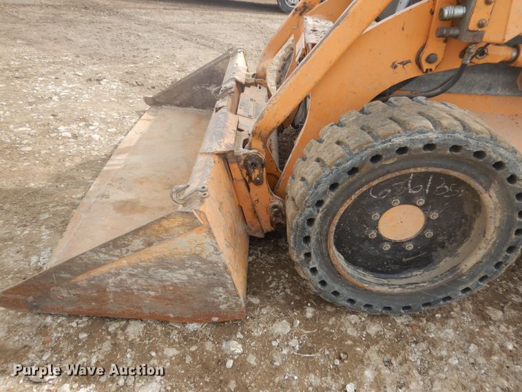 image for item GW9494 2011 Case 450  skid steer loader