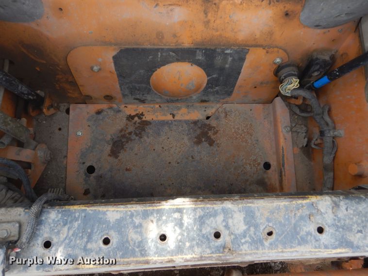 image for item GW9494 2011 Case 450  skid steer loader