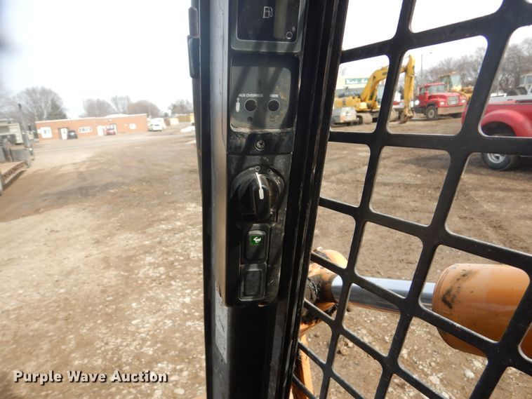 image for item GW9494 2011 Case 450  skid steer loader