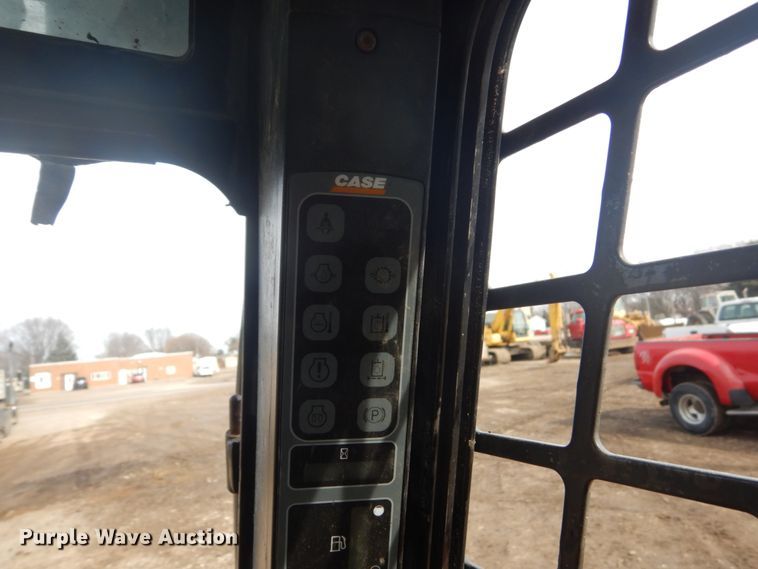 image for item GW9494 2011 Case 450  skid steer loader