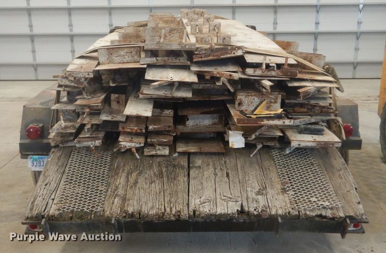 image for item GW9498 1987 concrete form trailer