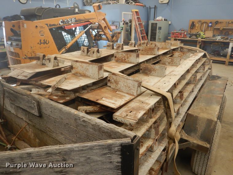 image for item GW9498 1987 concrete form trailer