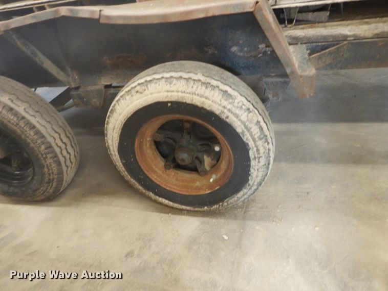 image for item GW9498 1987 concrete form trailer