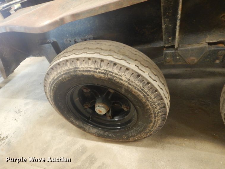 image for item GW9498 1987 concrete form trailer