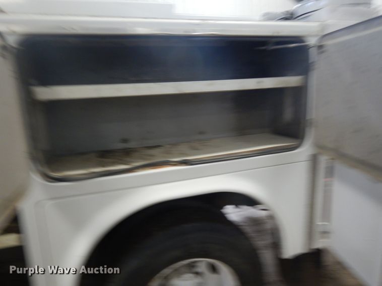 image for item GW9512 2007 Sterling Acterra service truck with crane