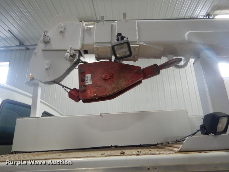 image for item GW9512 2007 Sterling Acterra service truck with crane