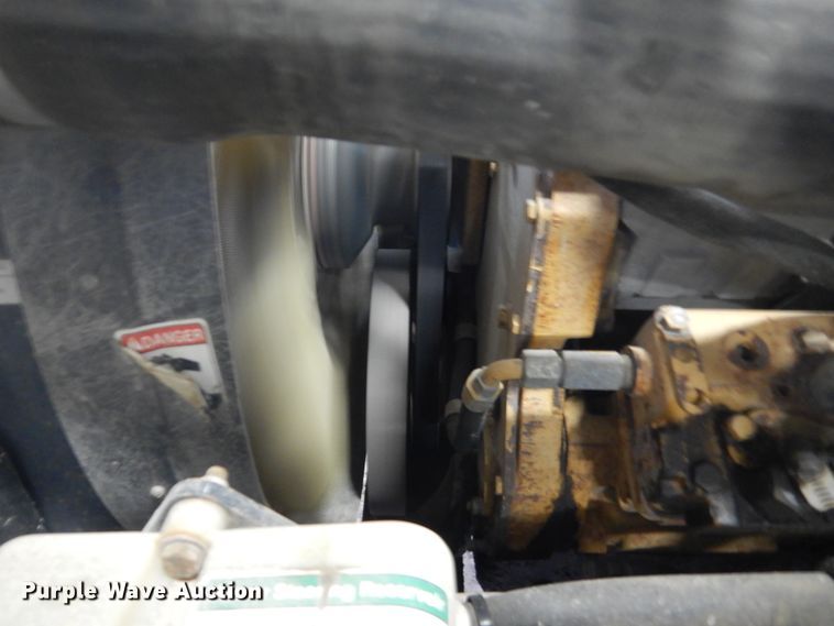 image for item GW9512 2007 Sterling Acterra service truck with crane