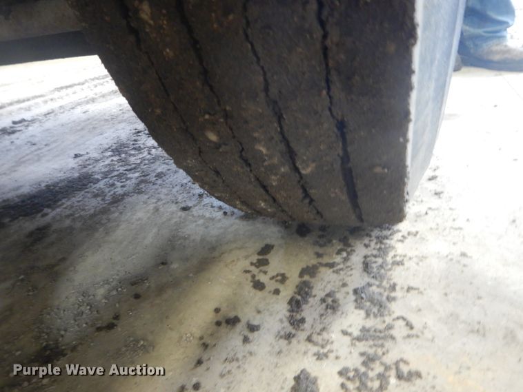 image for item GW9512 2007 Sterling Acterra service truck with crane