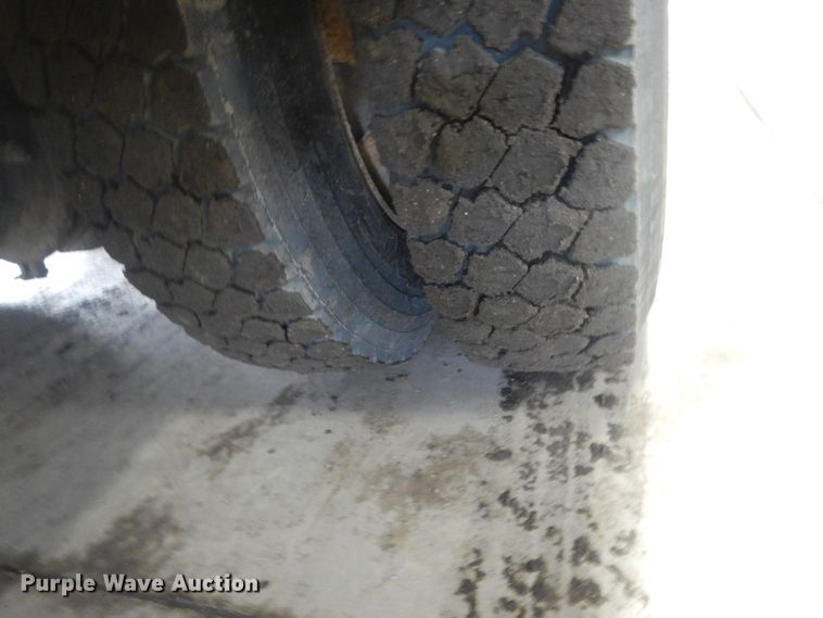 image for item GW9512 2007 Sterling Acterra service truck with crane