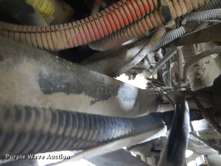 image for item GW9512 2007 Sterling Acterra service truck with crane