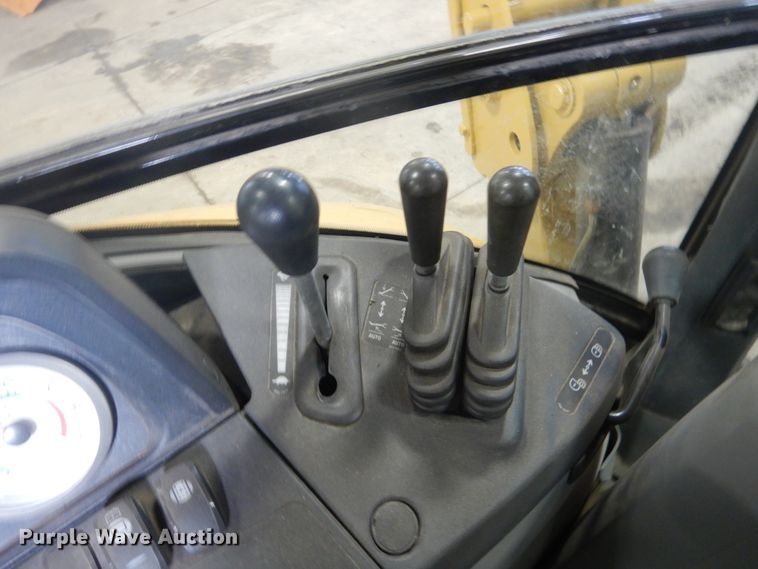 image for item GW9513 2008 Caterpillar 420E backhoe