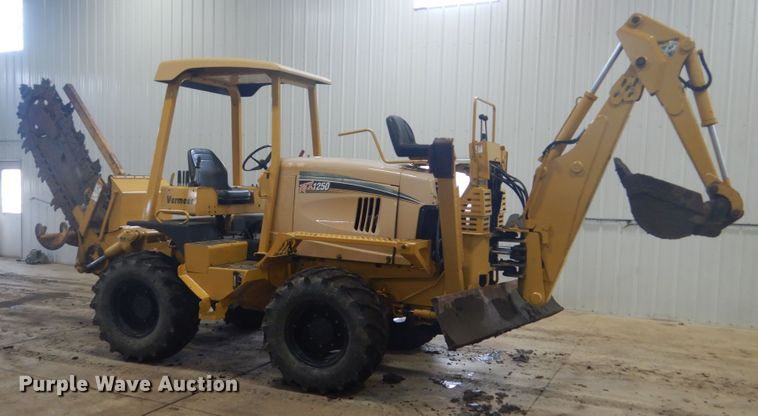 image for item GW9514 2008 Vermeer RTX1250 trencher