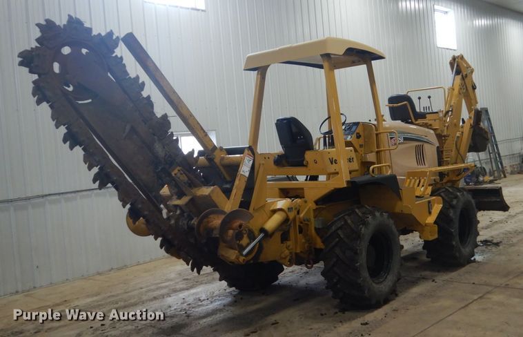 image for item GW9514 2008 Vermeer RTX1250 trencher