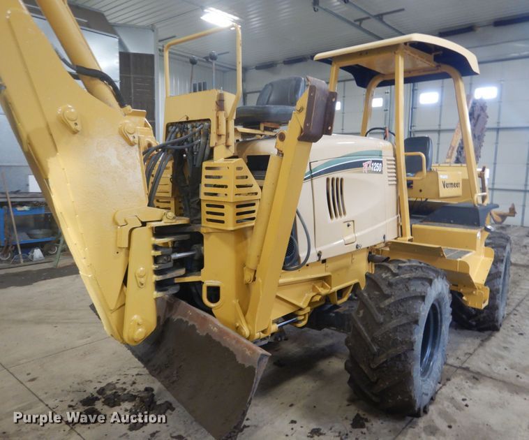 image for item GW9514 2008 Vermeer RTX1250 trencher