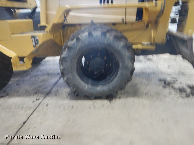 image for item GW9514 2008 Vermeer RTX1250 trencher