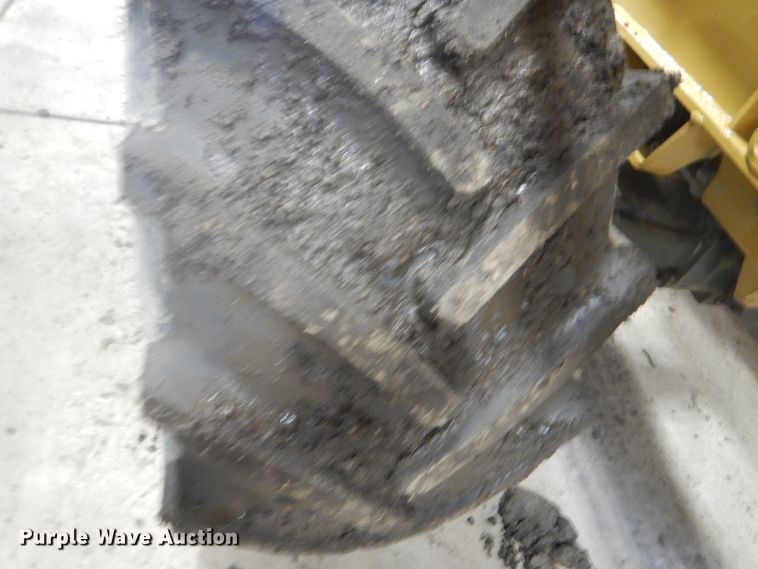 image for item GW9514 2008 Vermeer RTX1250 trencher