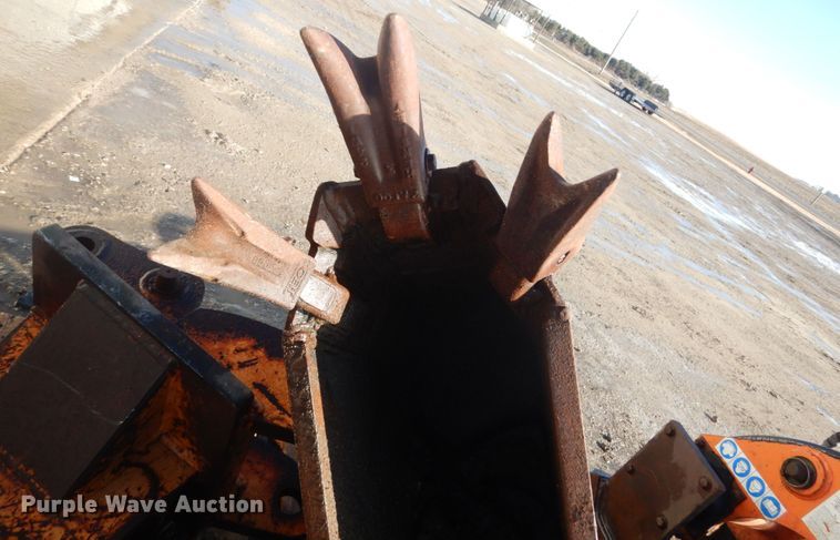 image for item GW9557 Excavator attachments