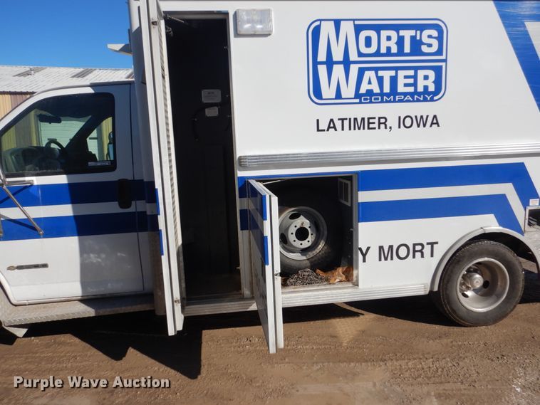 image for item GW9559 1997 Chevrolet Express 3500 ambulance