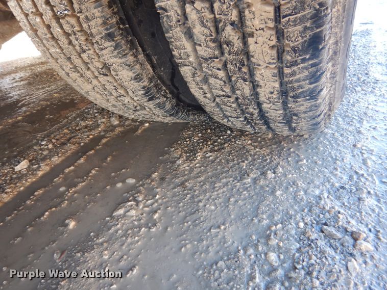 image for item GW9559 1997 Chevrolet Express 3500 ambulance