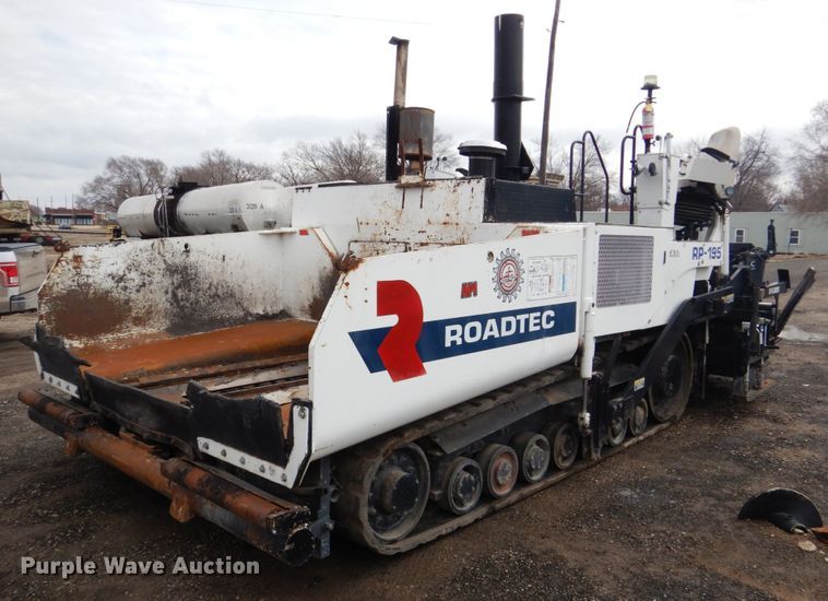 image for item GX9876 2003 Roadtec RP-195 paver