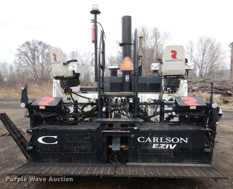 image for item GX9876 2003 Roadtec RP-195 paver