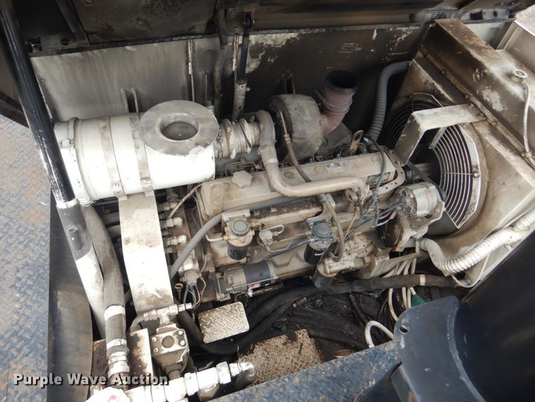 image for item GX9876 2003 Roadtec RP-195 paver