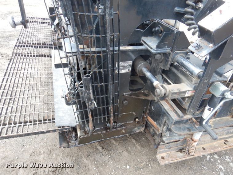 image for item GX9876 2003 Roadtec RP-195 paver