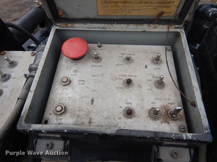 image for item GX9876 2003 Roadtec RP-195 paver