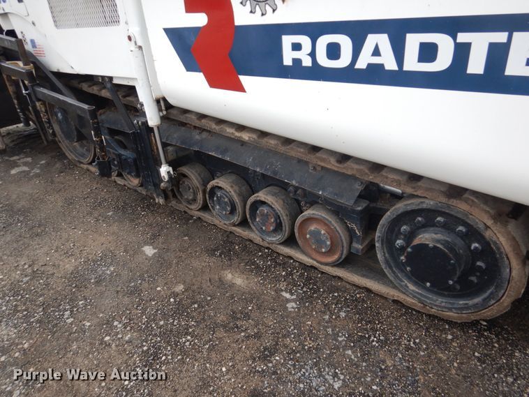 image for item GX9876 2003 Roadtec RP-195 paver