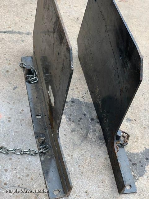 image for item GX9876 2003 Roadtec RP-195 paver