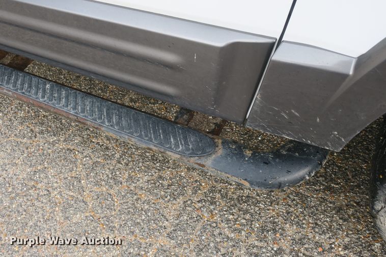 image for item DF5109 2006 Ford Expedition SUV