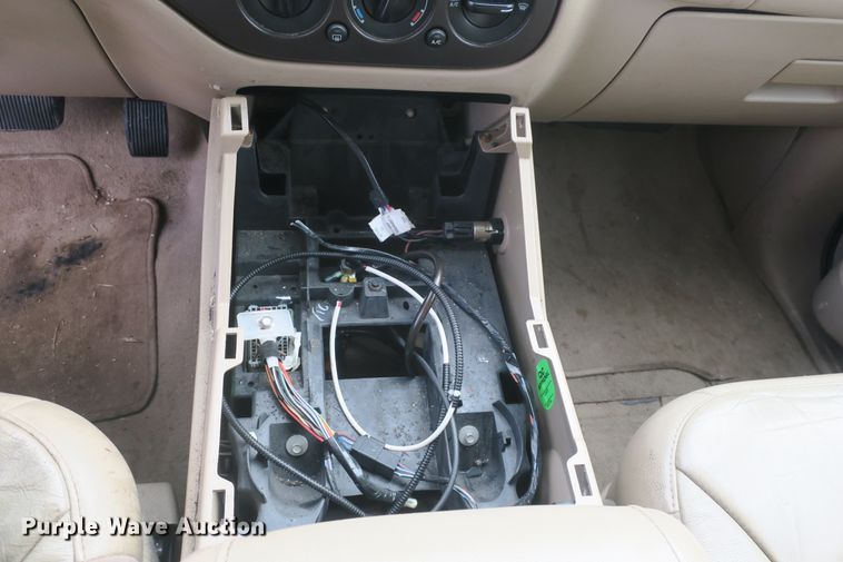 image for item DF5109 2006 Ford Expedition SUV