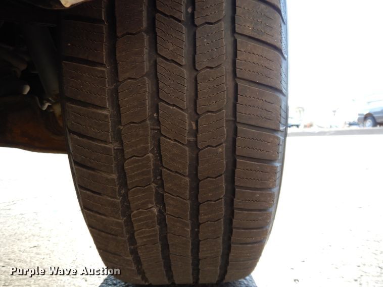 image for item DF5897 2006 GMC Sierra 1500 Crew Cab pickup truck