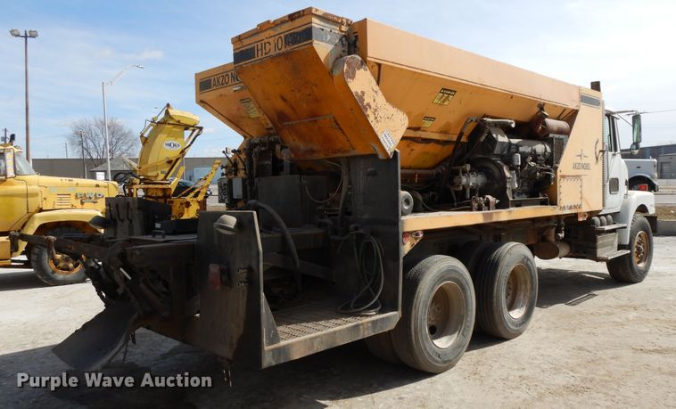 image for item DF5907 1998 Volvo WG64 Akzo Nobel slurry truck