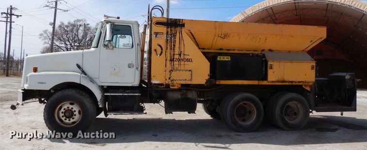 image for item DF5907 1998 Volvo WG64 Akzo Nobel slurry truck