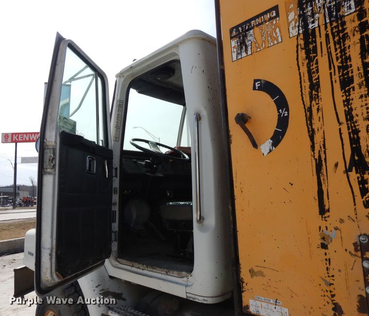 image for item DF5907 1998 Volvo WG64 Akzo Nobel slurry truck