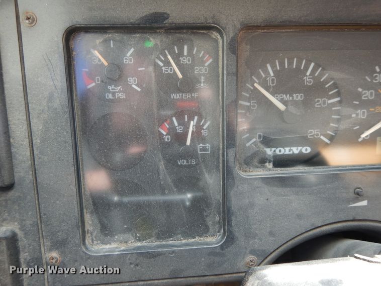 image for item DF5907 1998 Volvo WG64 Akzo Nobel slurry truck