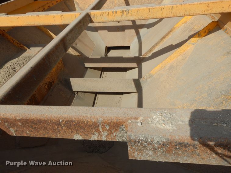 image for item DF5907 1998 Volvo WG64 Akzo Nobel slurry truck