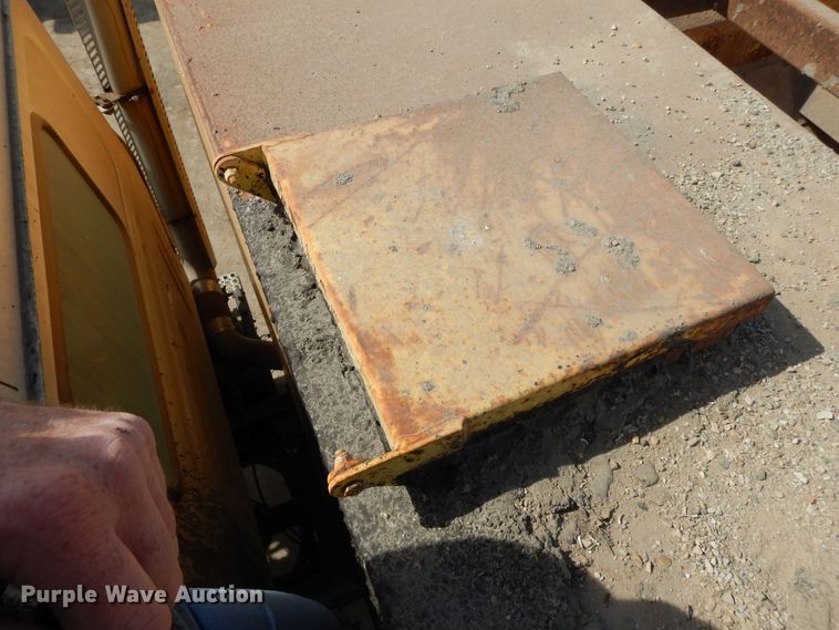 image for item DF5907 1998 Volvo WG64 Akzo Nobel slurry truck