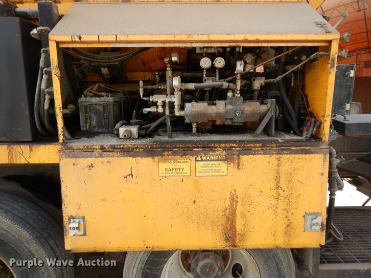 image for item DF5907 1998 Volvo WG64 Akzo Nobel slurry truck