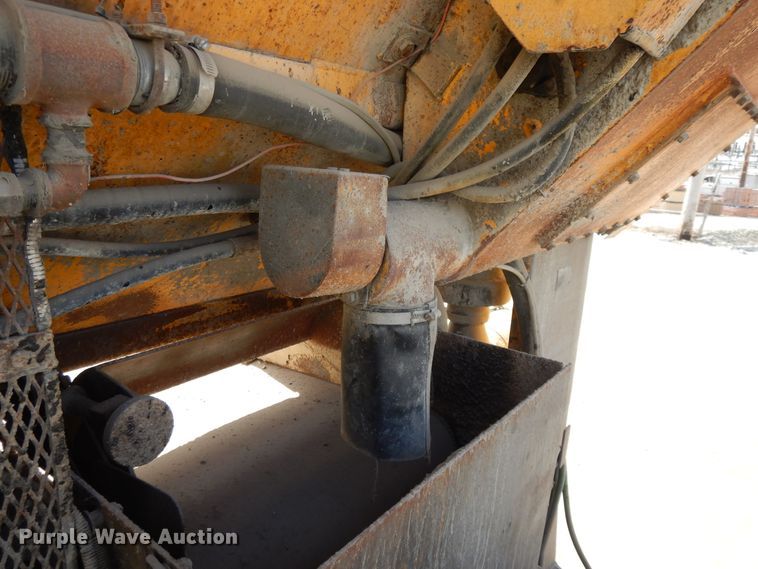 image for item DF5907 1998 Volvo WG64 Akzo Nobel slurry truck