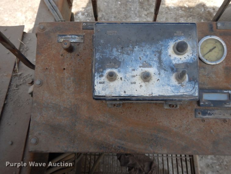 image for item DF5907 1998 Volvo WG64 Akzo Nobel slurry truck