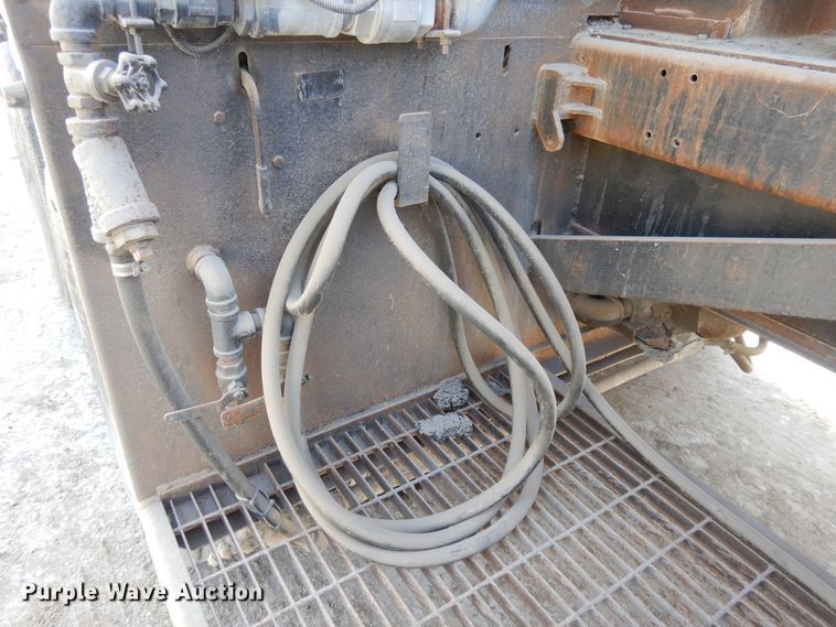 image for item DF5907 1998 Volvo WG64 Akzo Nobel slurry truck