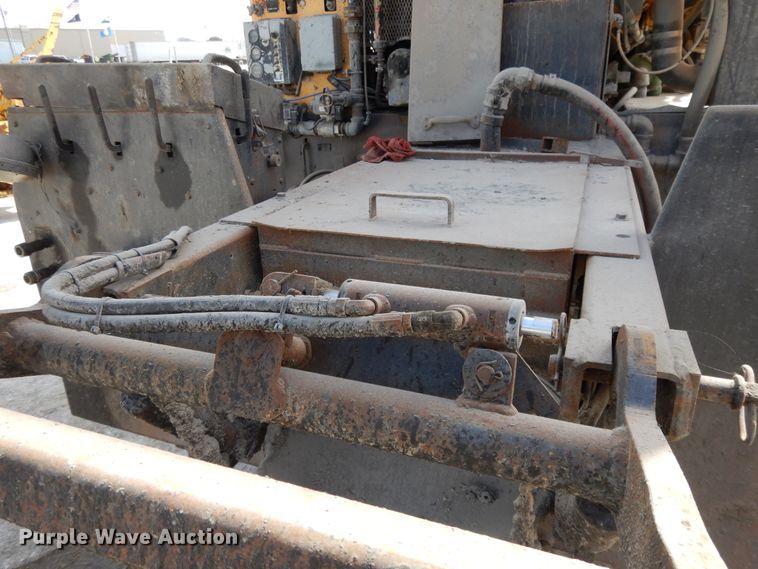 image for item DF5907 1998 Volvo WG64 Akzo Nobel slurry truck