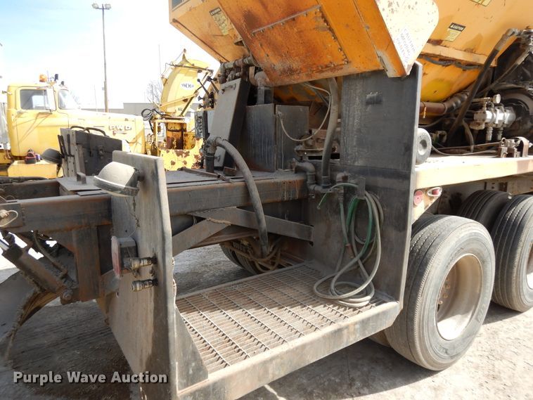 image for item DF5907 1998 Volvo WG64 Akzo Nobel slurry truck